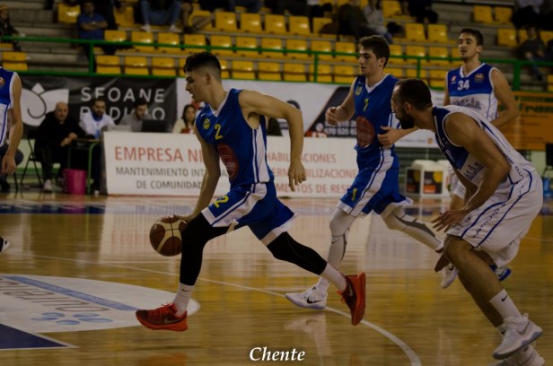 Imagen www.clubourensebaloncesto.com
