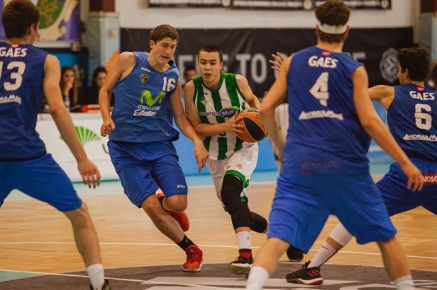 andrzej-pluta-u18-real-betis-energia-plus-seville-angt-coin-2017-jt16-photo-antonio-ortonez