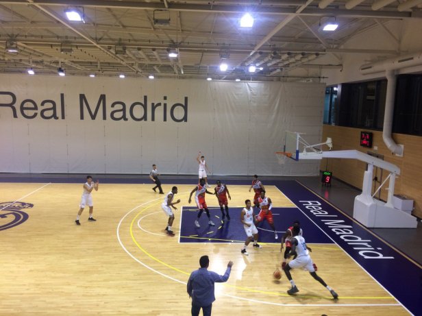 Real Madrid vs Villarrobledo (villarrobledodiario.com)