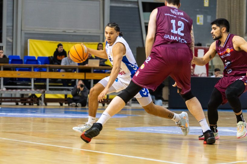 Jordan King (imagen HLA Alicante)